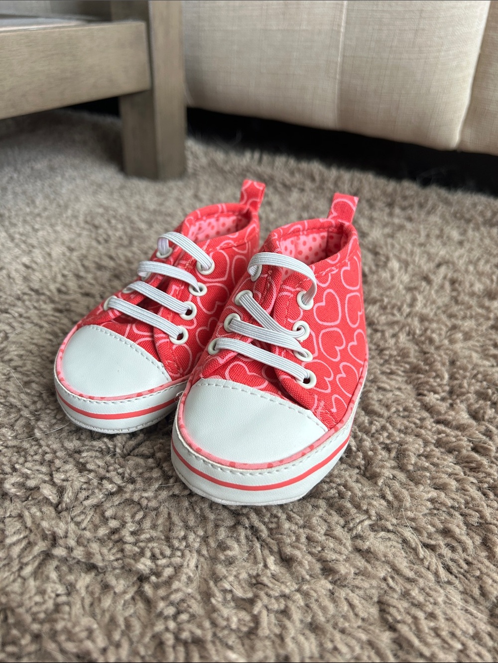 Kids Heart Print Coral Pink Slip-On Sneakers